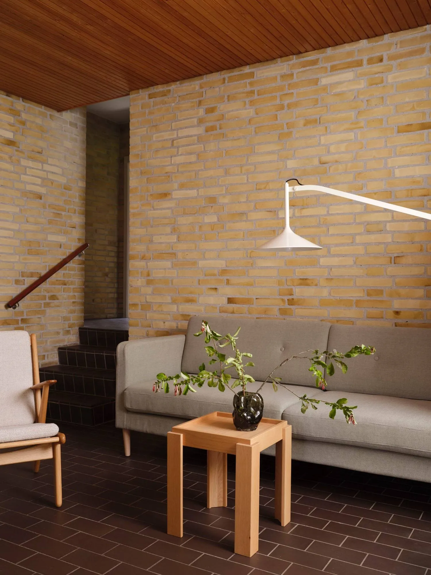 U17 Hasle wall lamp, Oyster white, 134 cm FDB Møbler