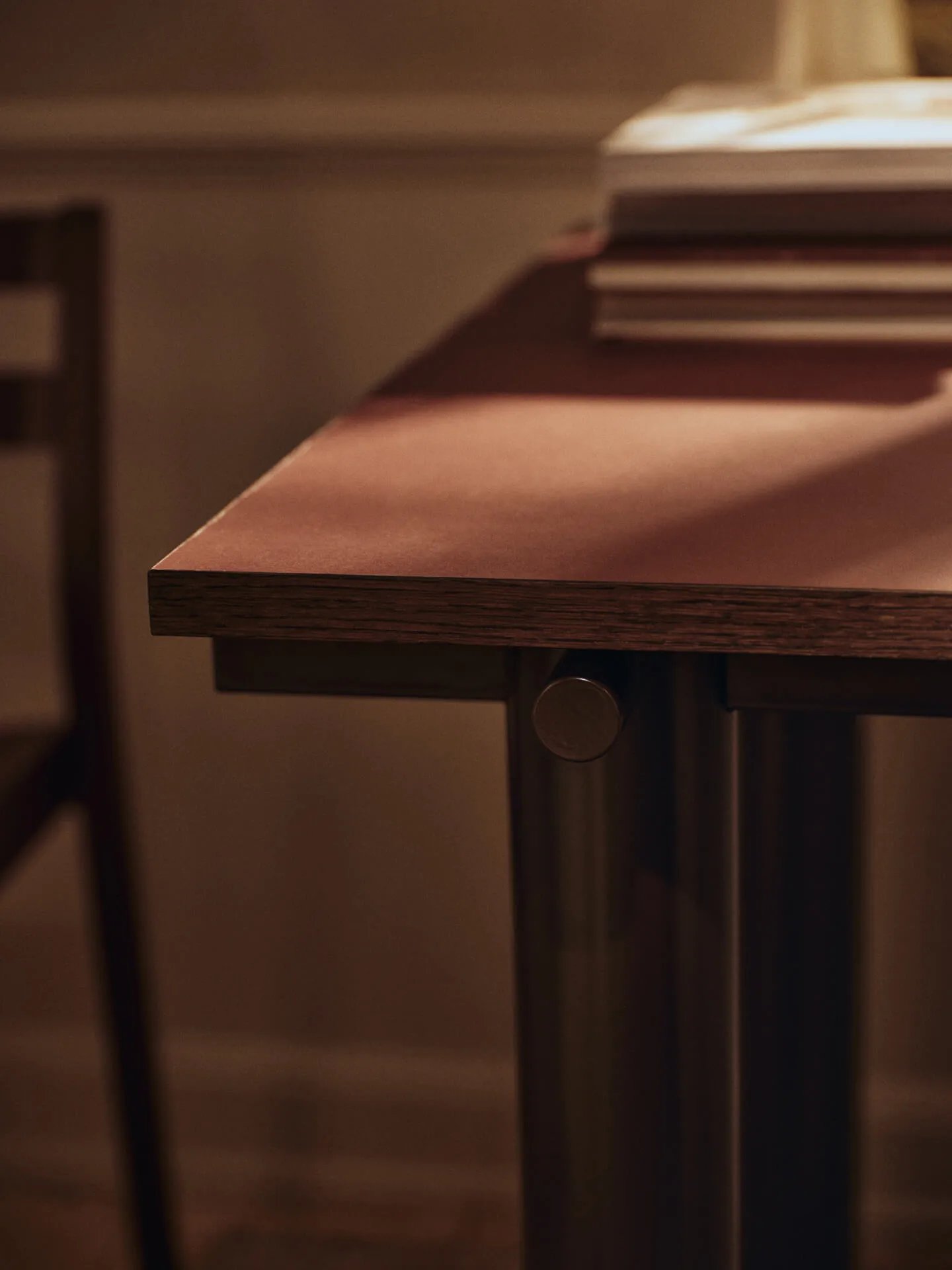 Atura dining table, Dark chocolate-burgundy, 90x200 cm Ferm Living