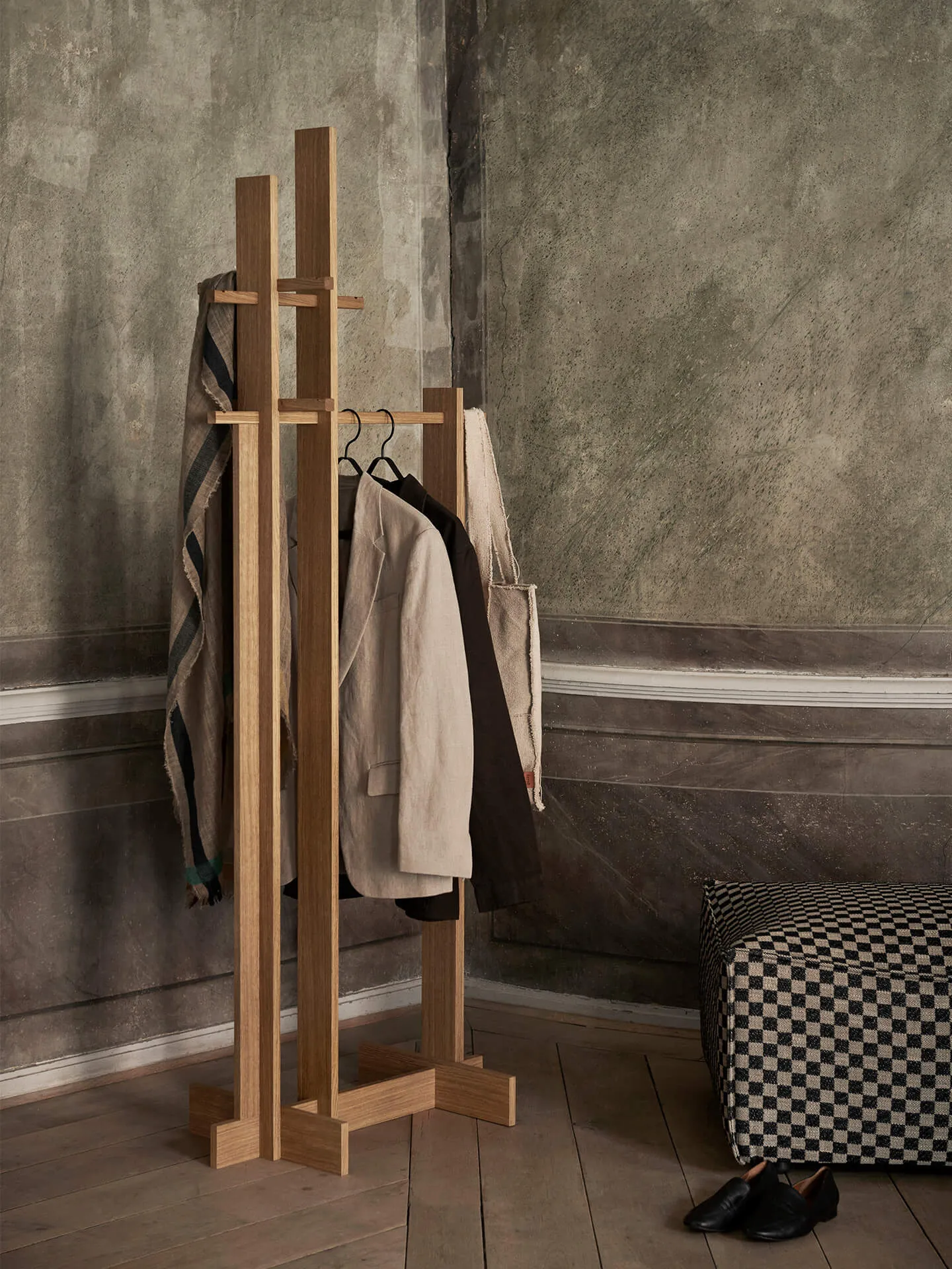 Bridge Clothes Stand clothes hanger, Oiled Oak Ferm Living