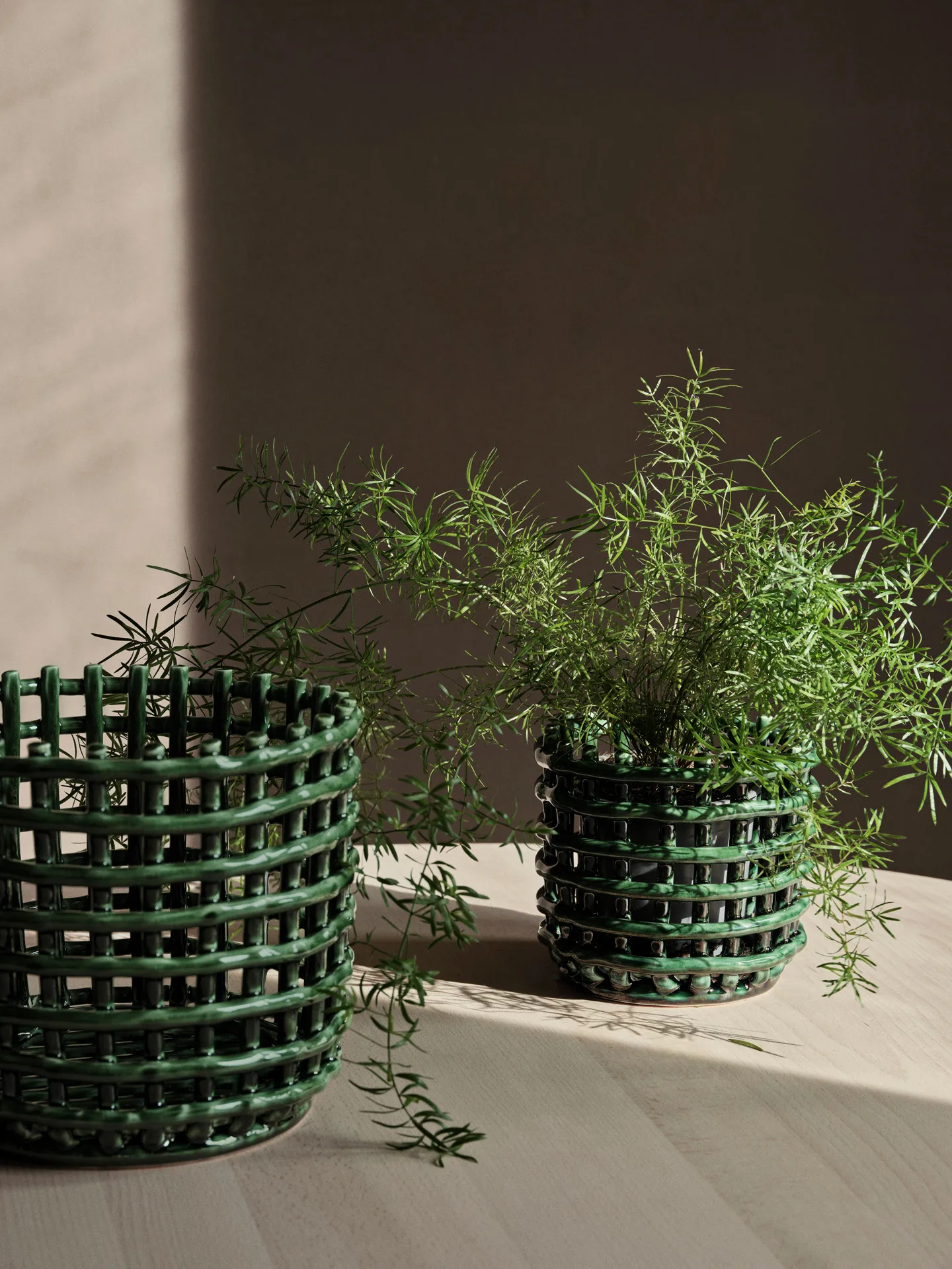 Ceramic braided basket Ø16 cm, Emerald Green Ferm Living