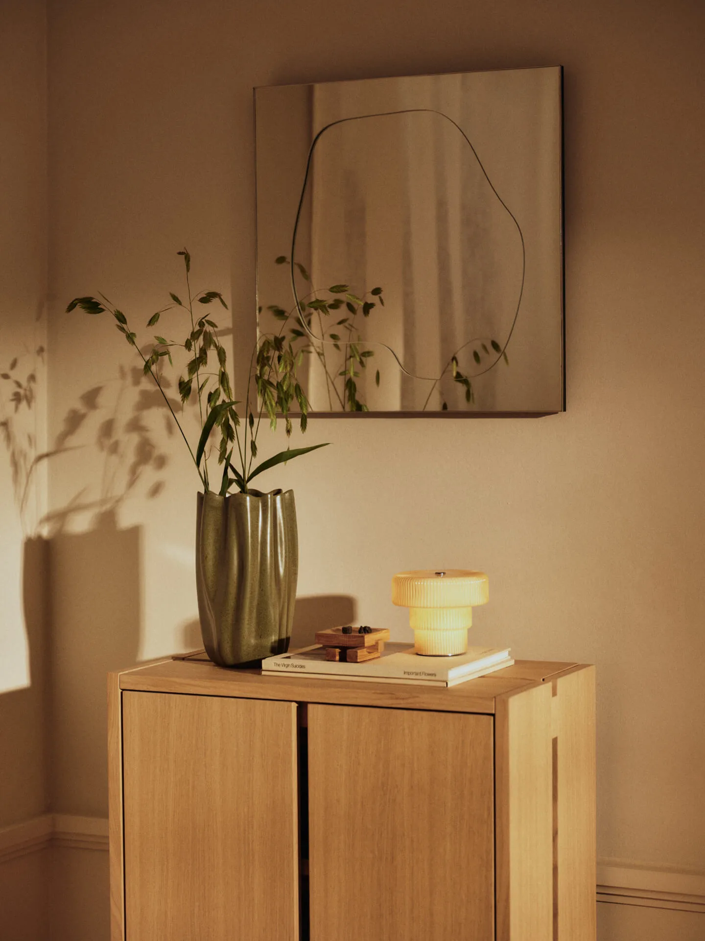 Folia mirror, Silver, 45 cm Ferm Living