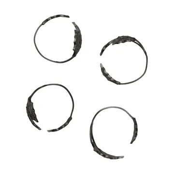 Holly leaf napkin ring Ø5.3 cm 4-pack - Black Brass - Ferm Living