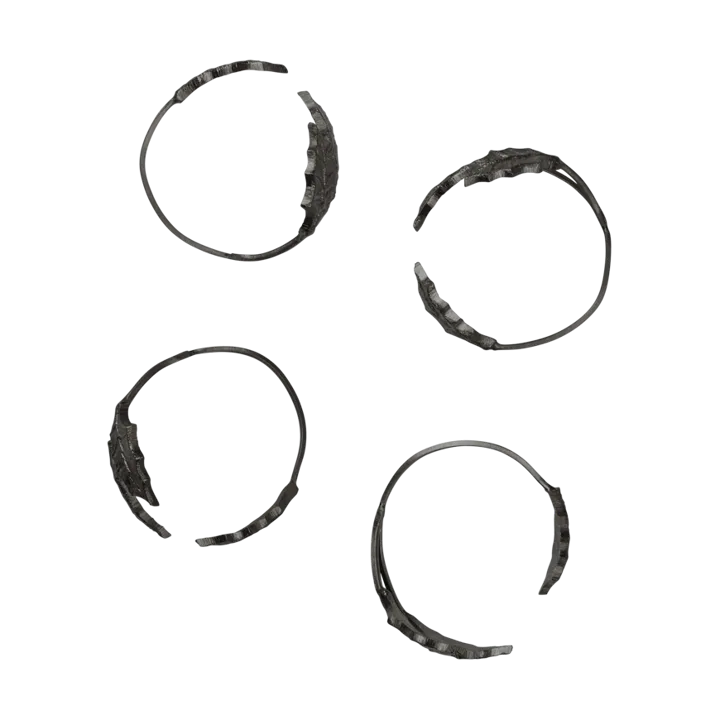 Holly leaf napkin ring Ø5.3 cm 4-pack - Black Brass - Ferm Living