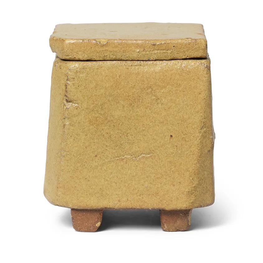 Kurinu scented candle 40 h, Honey Ferm Living
