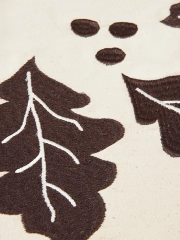 Oak Christmas tree rug 120x120cm - Natural - Ferm Living