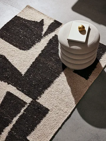 Piece wool rug - Off-white-Coffee, 140x200 cm - Ferm Living