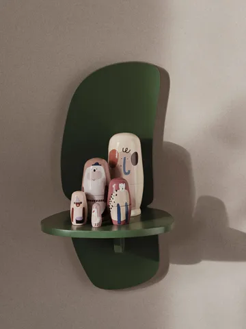 Pilu wall shelf 40 cm - Verdant Green - Ferm Living