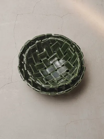 Plait bowl Ø30 cm - Emerald green - Ferm Living