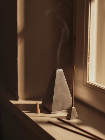 Pyra cone-shaped incense burner - Brushed aluminium - Ferm Living