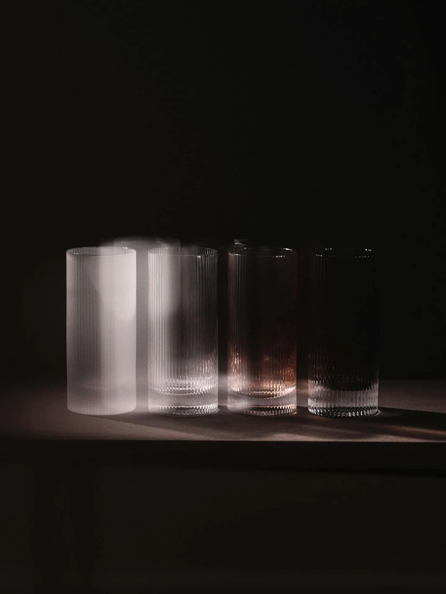 Ripple Highball glasses 48 cl 2-pack, Smoked grey Ferm Living