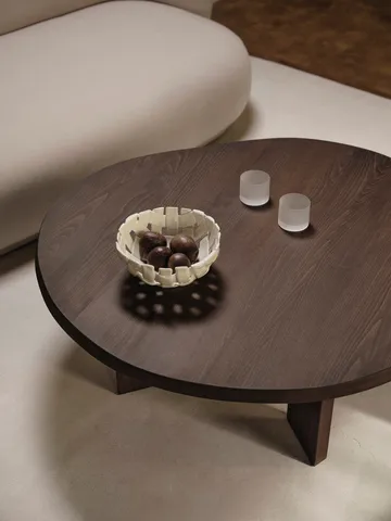 Tarn coffee table 107,6x108,1 cm - Dark stained beech - Ferm Living