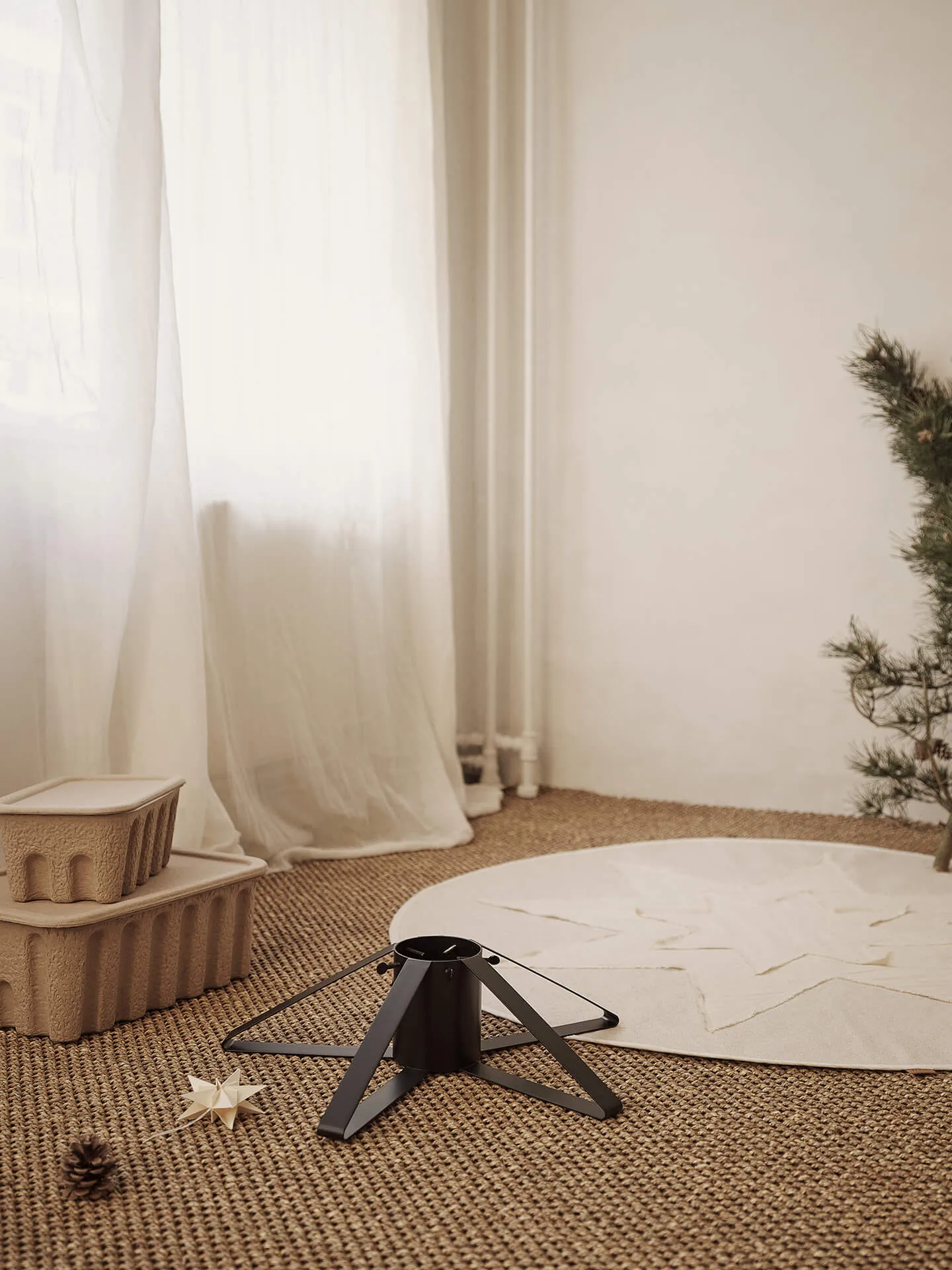 Vela Star Christmas tree rug, Natural Ferm Living