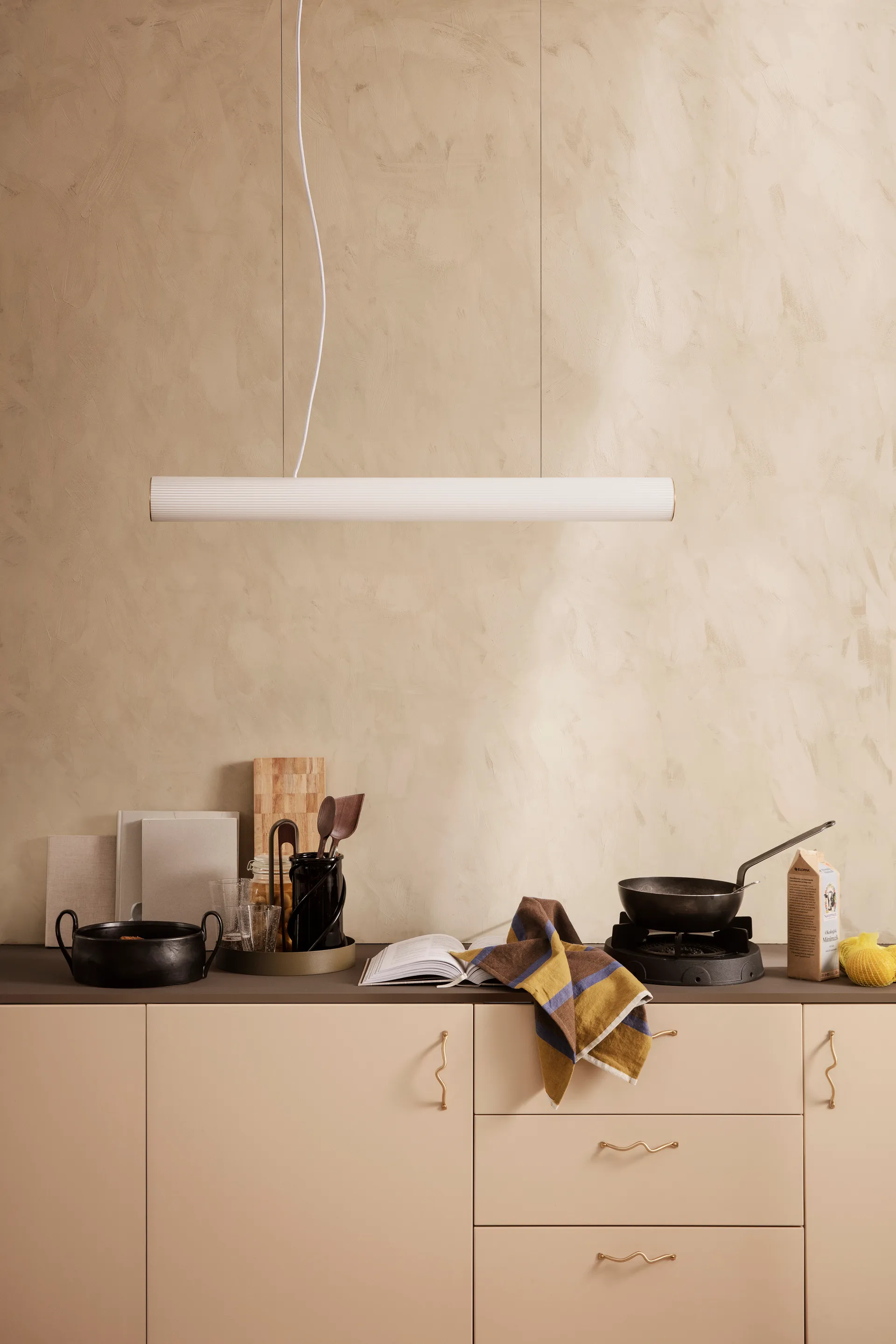 Vuelta pendant II 100, White-brass Ferm Living