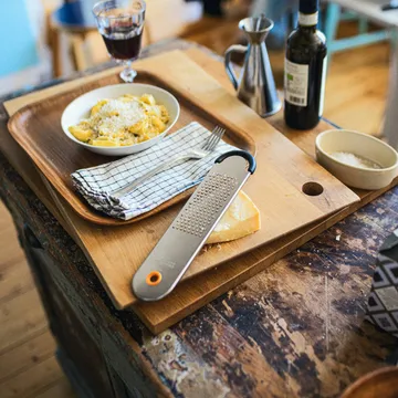 Functional Form grater - Fint, 30.8 cm - Fiskars