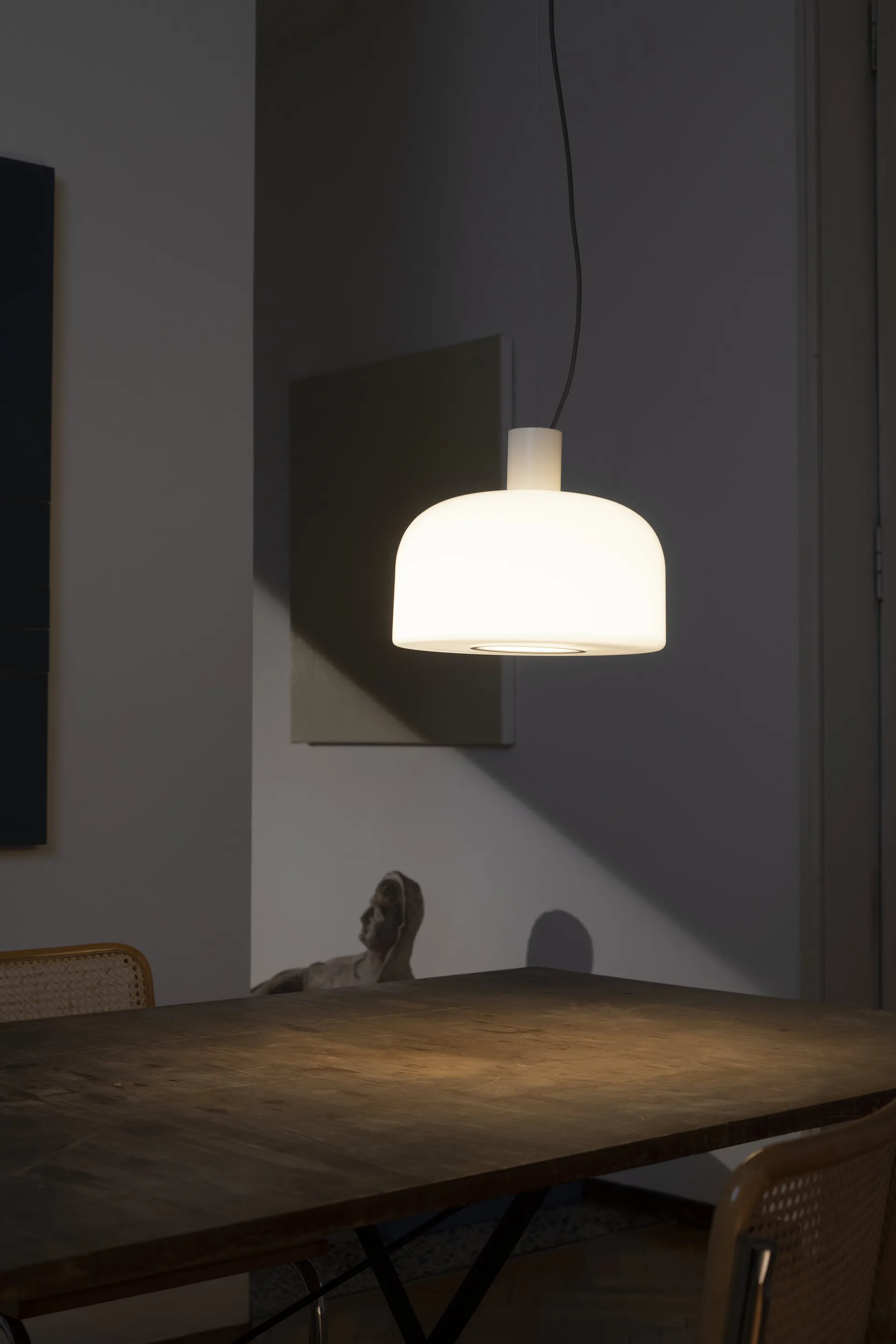 Bellhop Glass S2 pendant lamp, Bright aluminum Flos