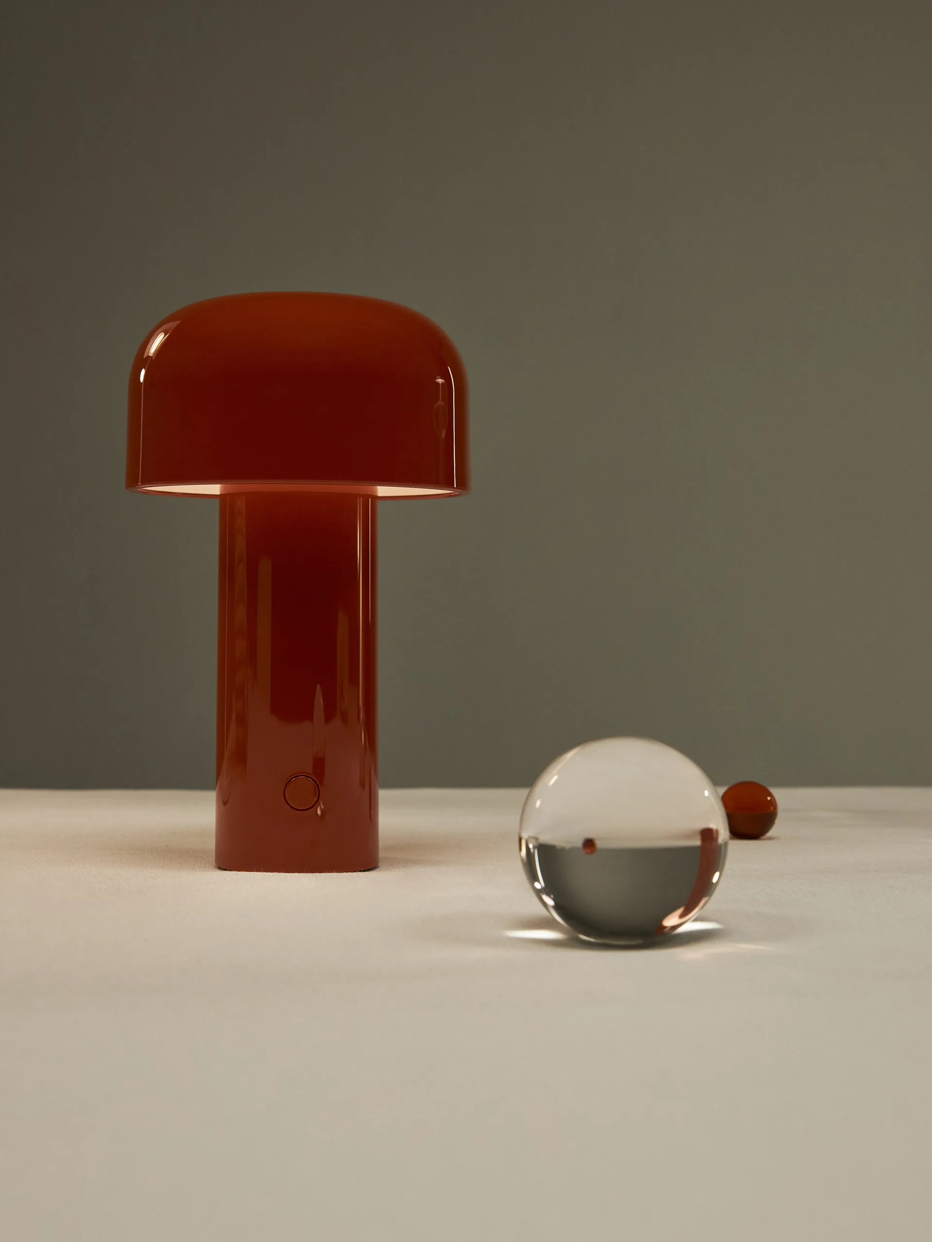 Bellhop portable table lamp, Brick red, IP54 (indoor/outdoor) Flos