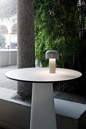 Bellhop portable table lamp - White - Flos