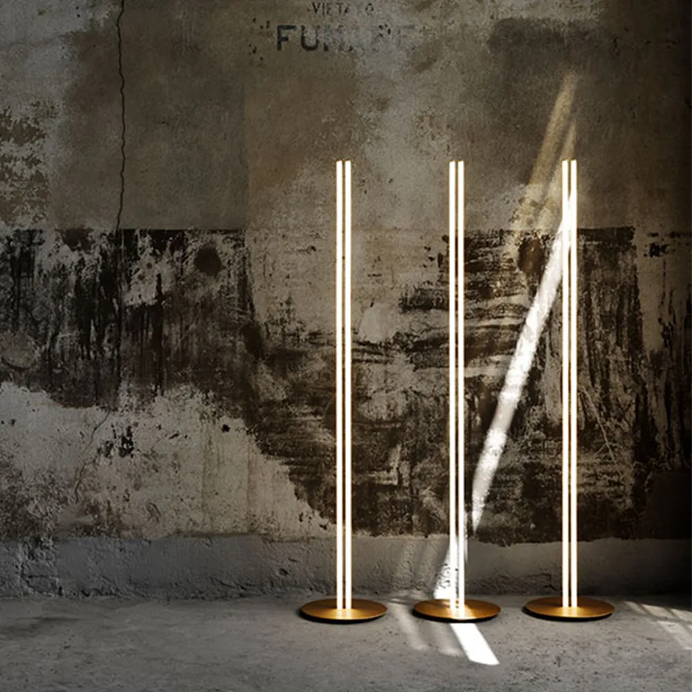 Coordinates floor lamp, Brass Flos