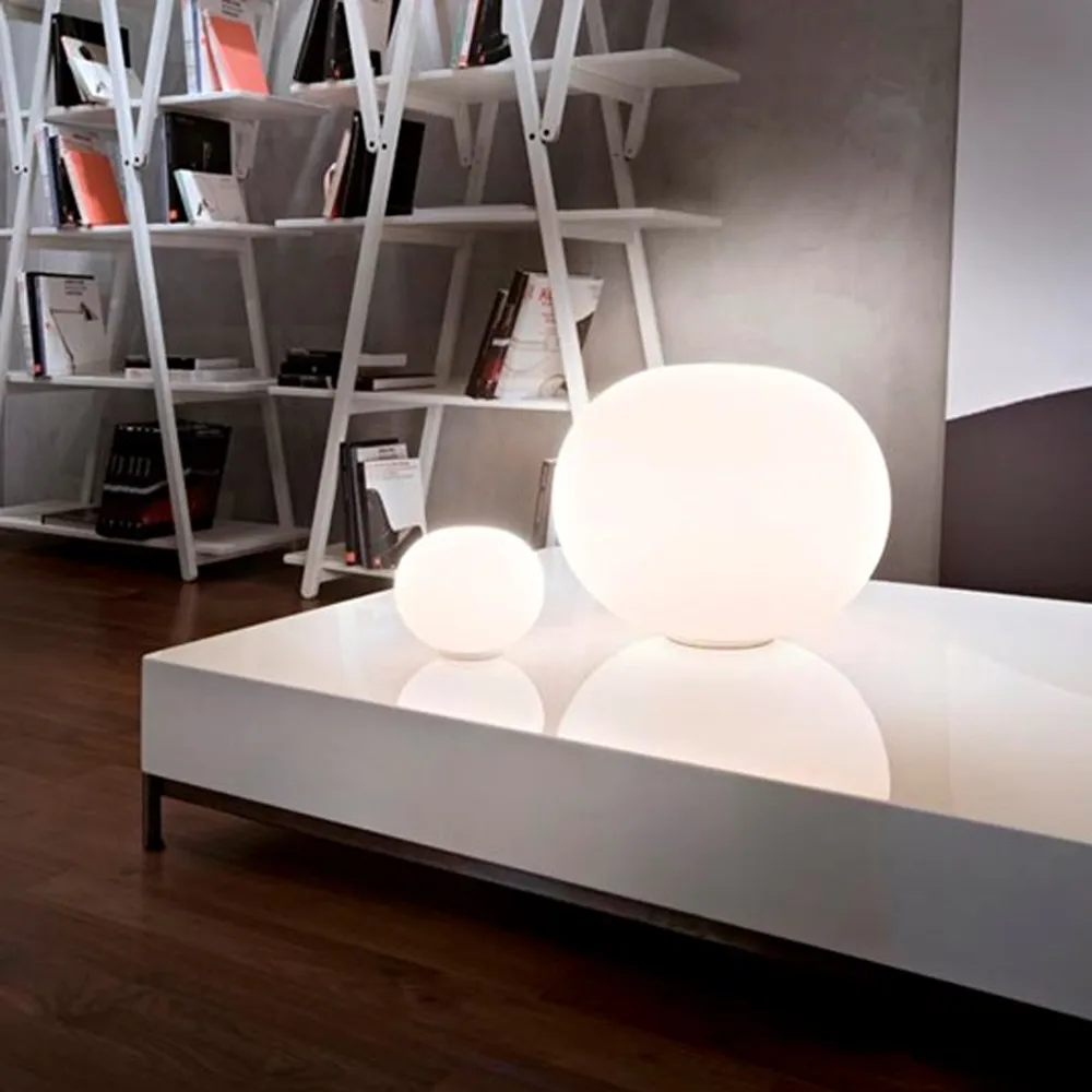 Glo-ball B Zero table lamp, White opal glass Flos