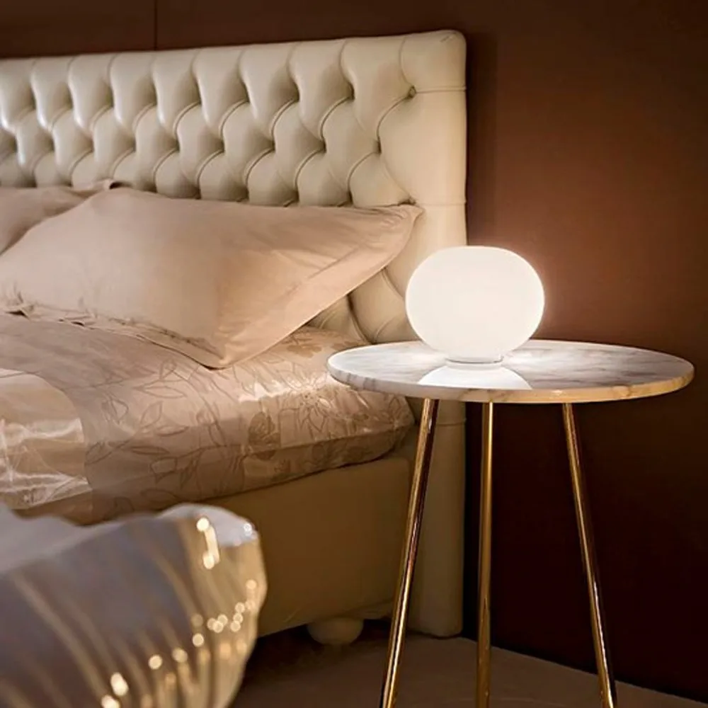 Glo-ball B2 table lamp, White opal glass Flos