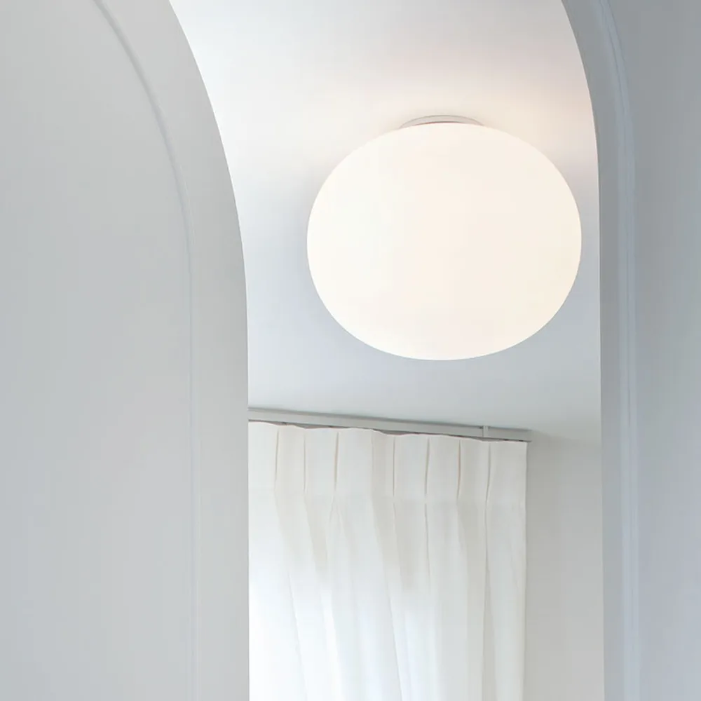 Glo-Ball C1 wall and ceiling lamp, White Flos