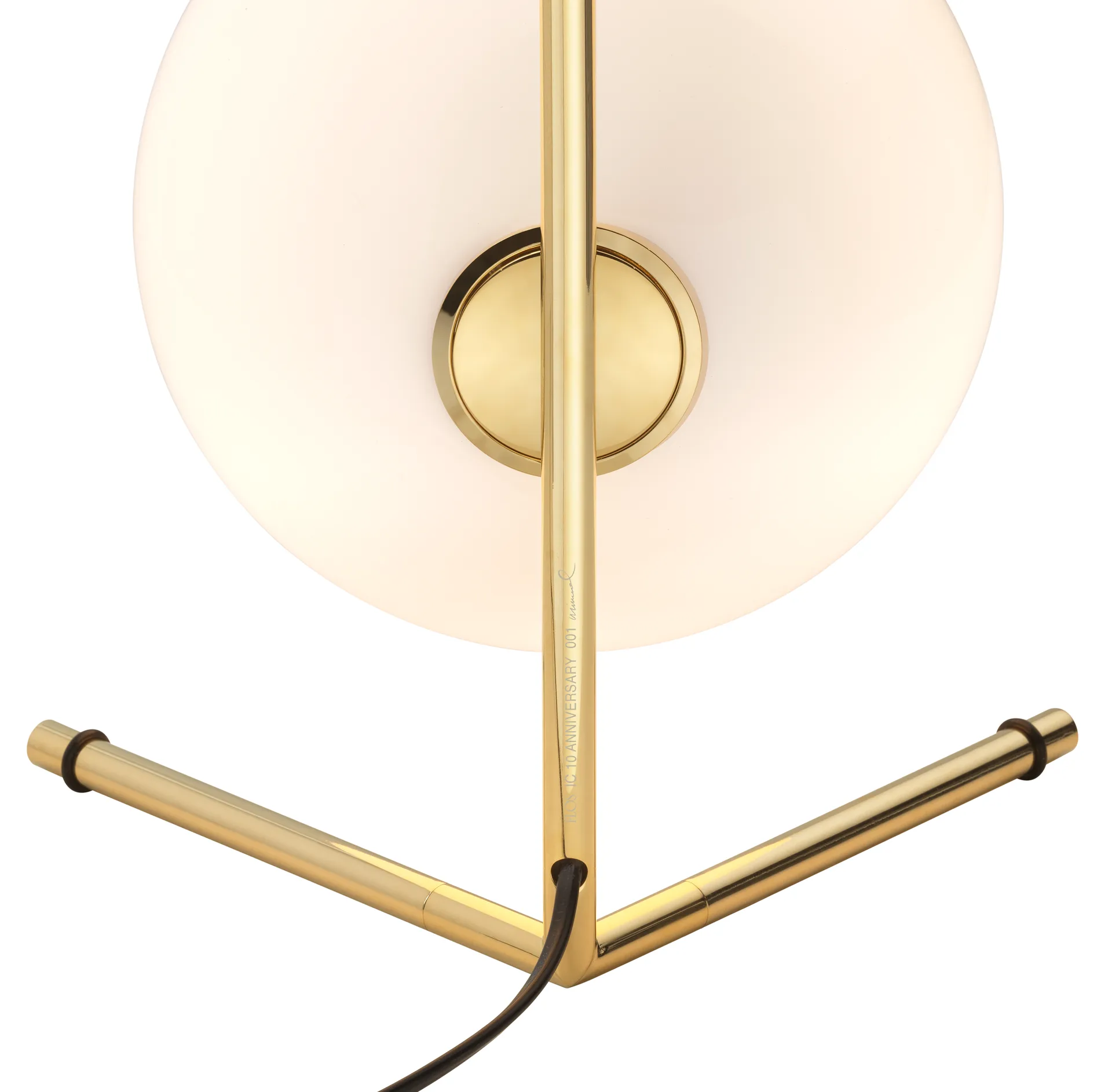 IC T1 Low table lamp 38 cm, Gold Flos