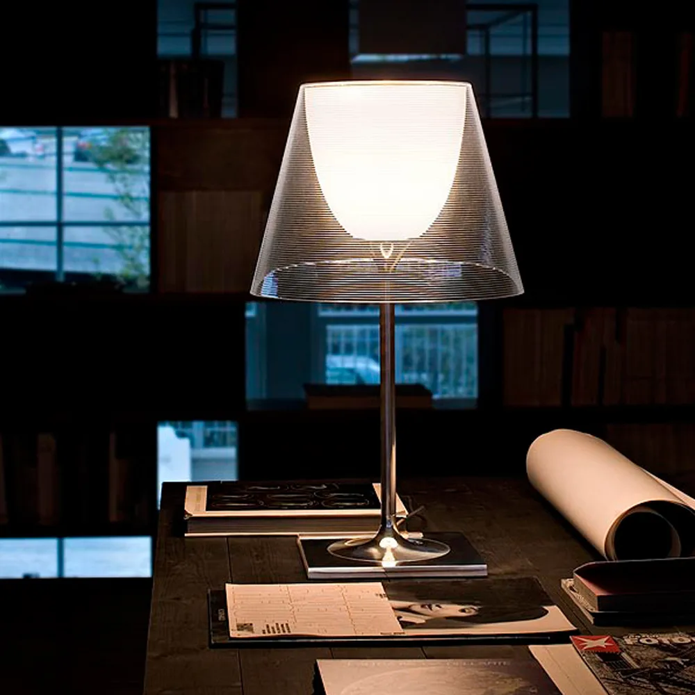 KTribe T2 table lamp, Aluminum, textile lampshade Flos