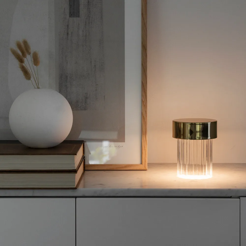 Last Order Fluted IP20 table lamp, Copper Flos