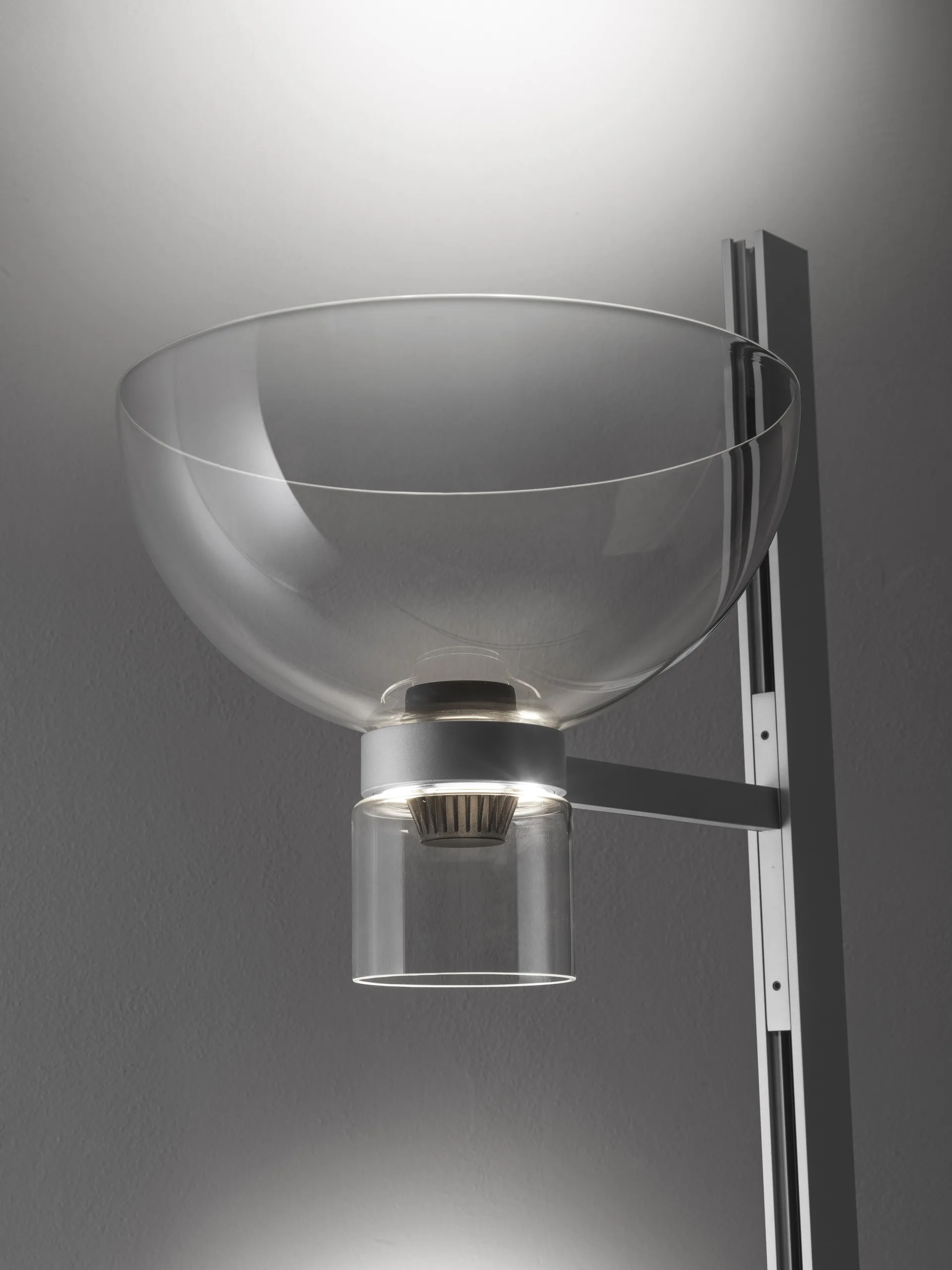 Nocturne F1 bowl floor lamp - silver,  Flos