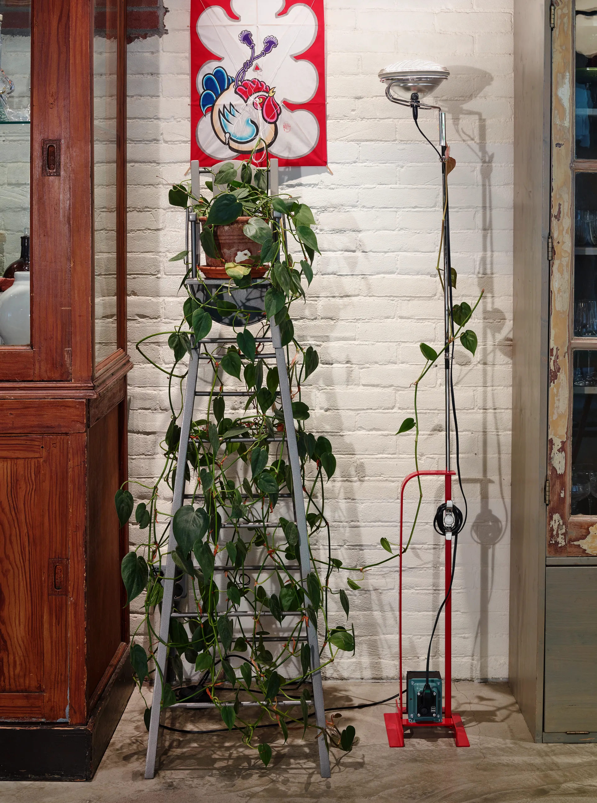 Toio LED floor lamp - Red (GB),  Flos