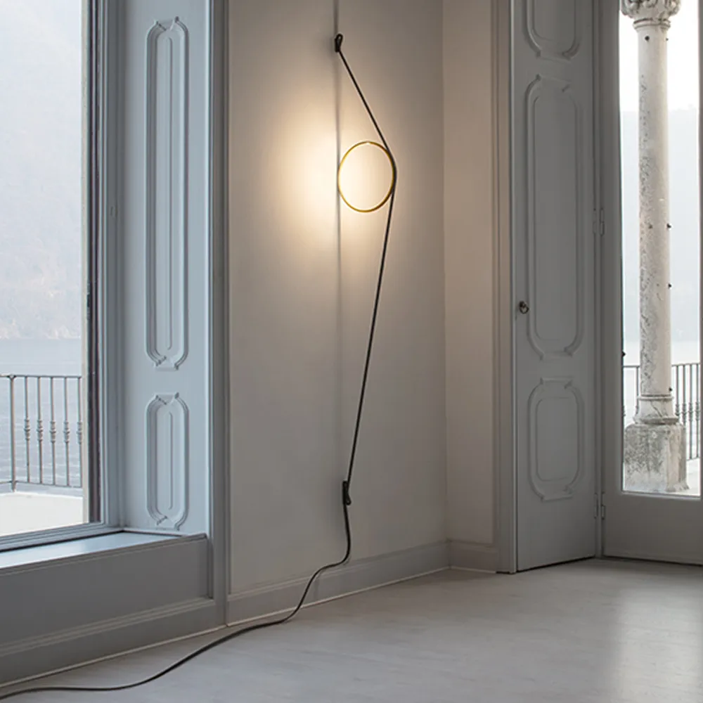 Wirering wall lamp, Pink/grey Flos