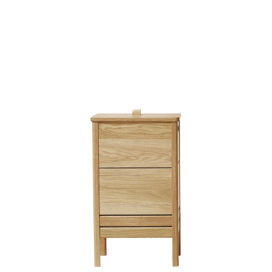 A Line laundry basket, Oak Form & Refine