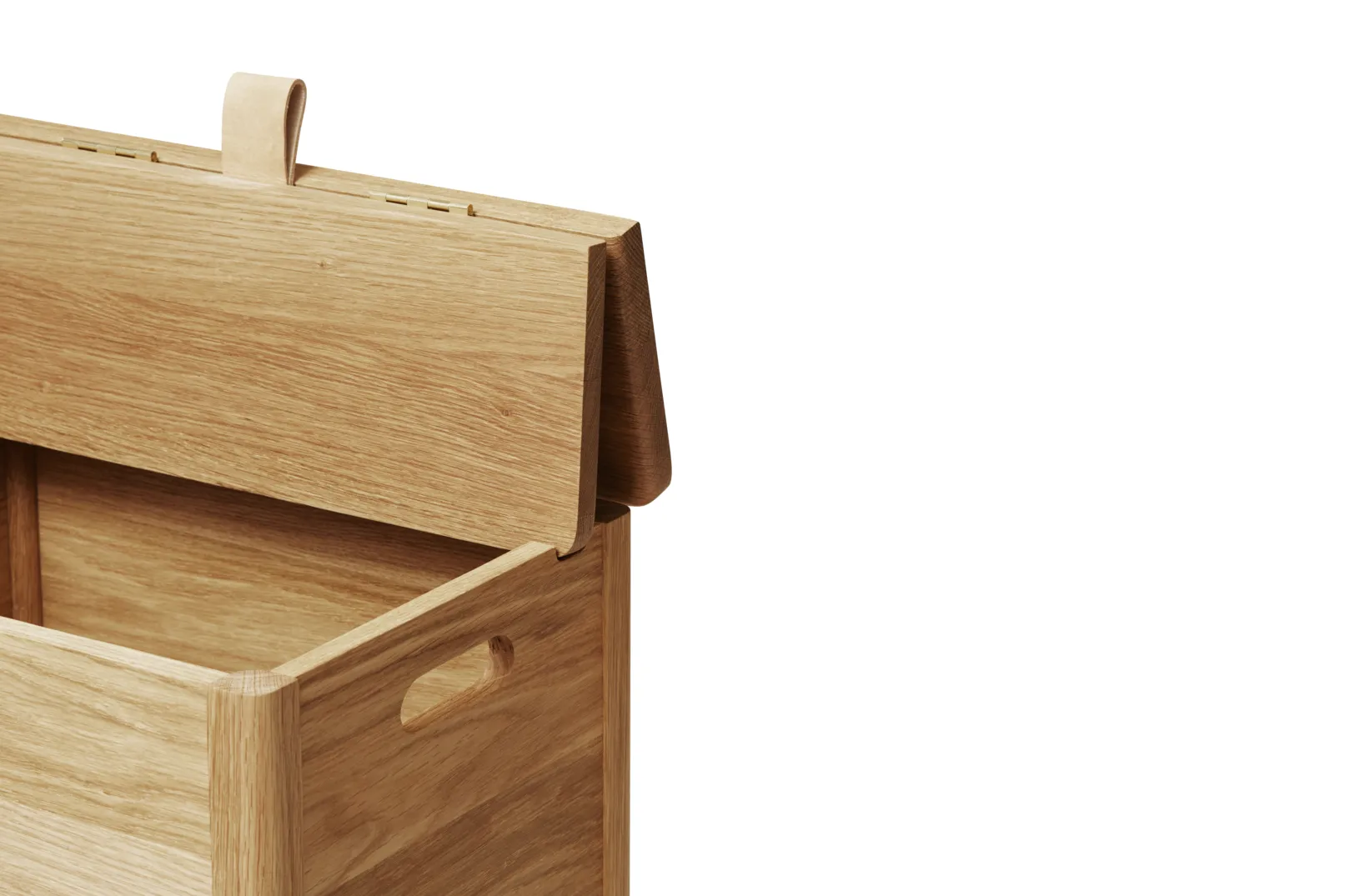 A Line laundry basket, Oak Form & Refine