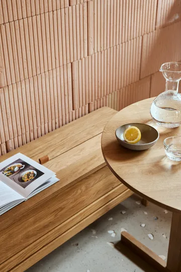 A Line storage bench 111 cm - Oak - Form & Refine