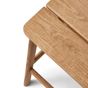 Angle Standard bar stool 65 cm - Oak - Form & Refine