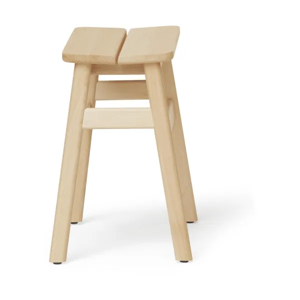 Angle Standard stool 45 cm, Beech Form & Refine
