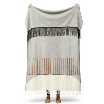 Aymara blanket 130x190 cm - Pattern grey - Form & Refine
