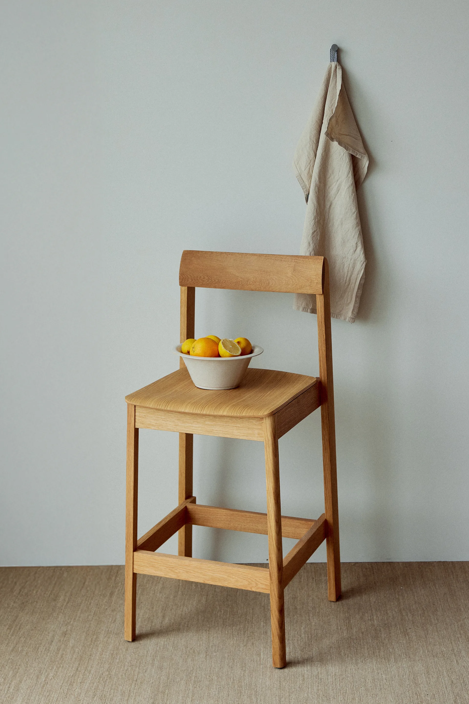 Blueprint bar stool, Oak, 65 cm Form & Refine