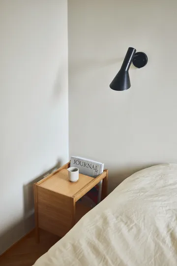 Journal Organiser side table - Oak - Form & Refine