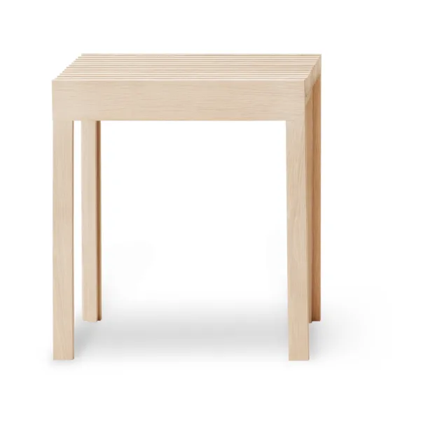 Lightweight stool 40x45 cm - White oak - Form & Refine