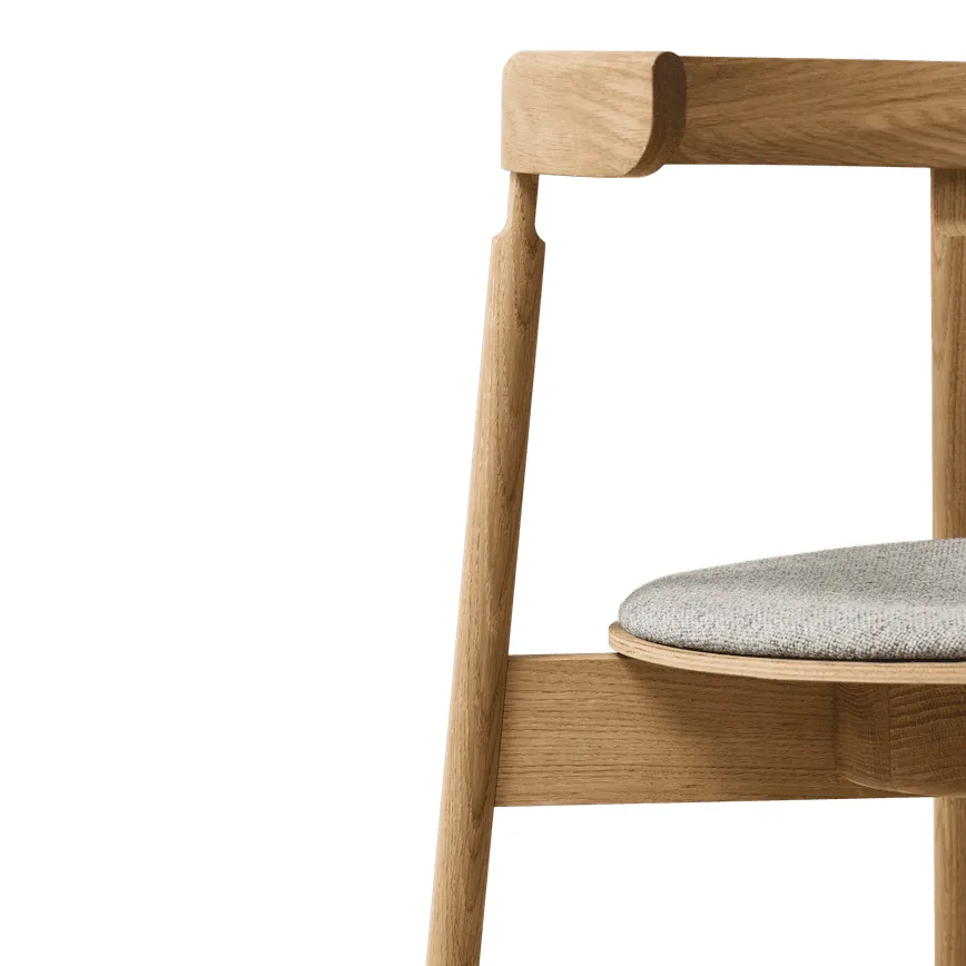 Lunar chair, Oak-Hallingdal 65-0227 Form & Refine