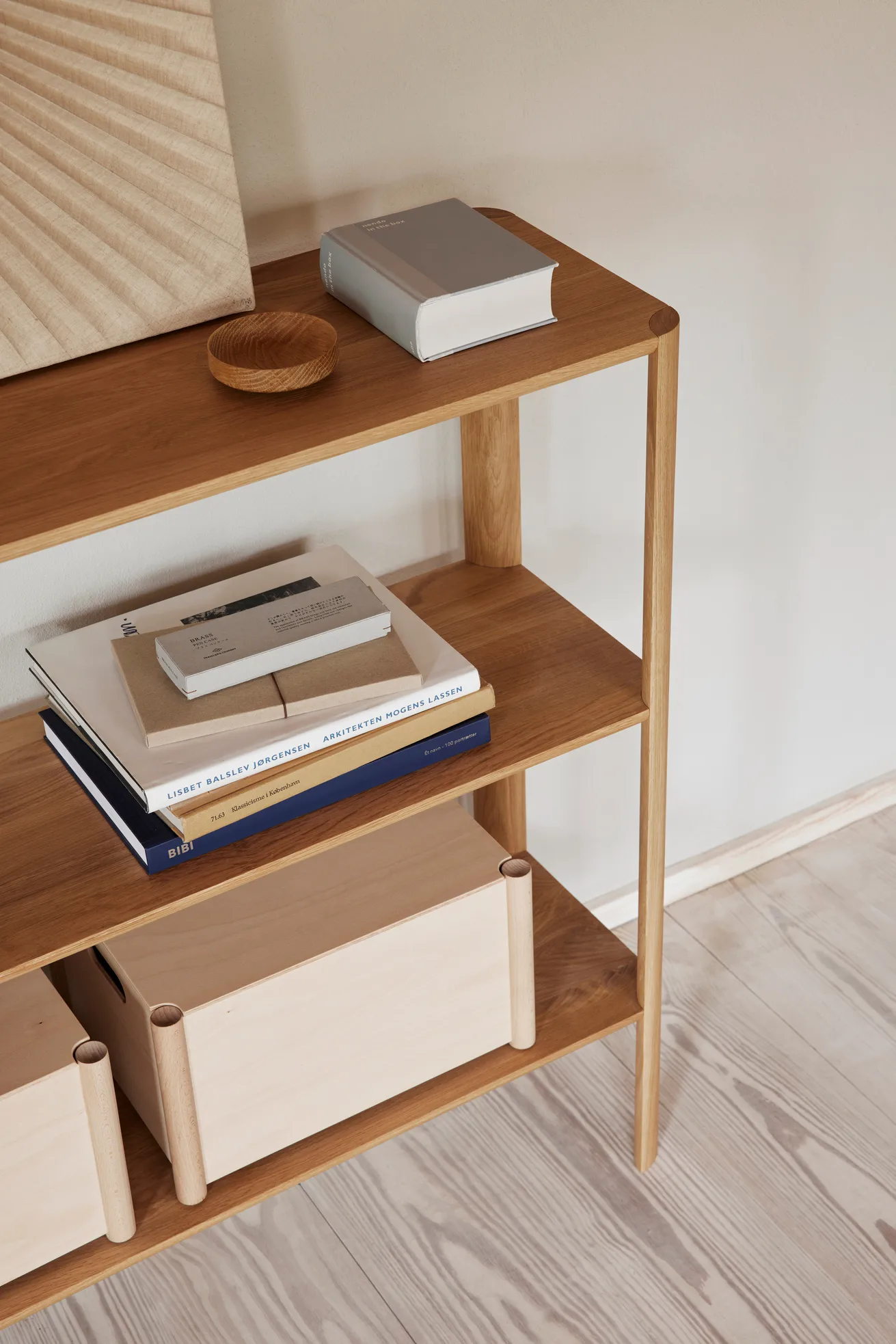 Pillar storage box M, Beech Form & Refine