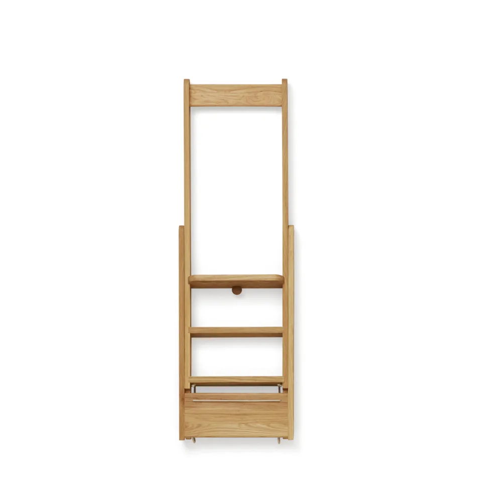Step by Step ladder, Oak Form & Refine