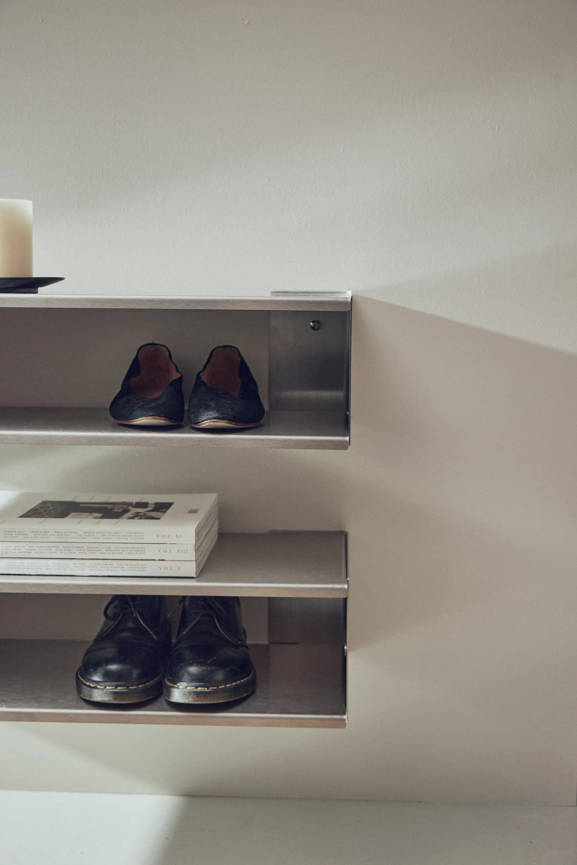 Taper shoe rack, Stainless steel, 18x75 cm Form & Refine