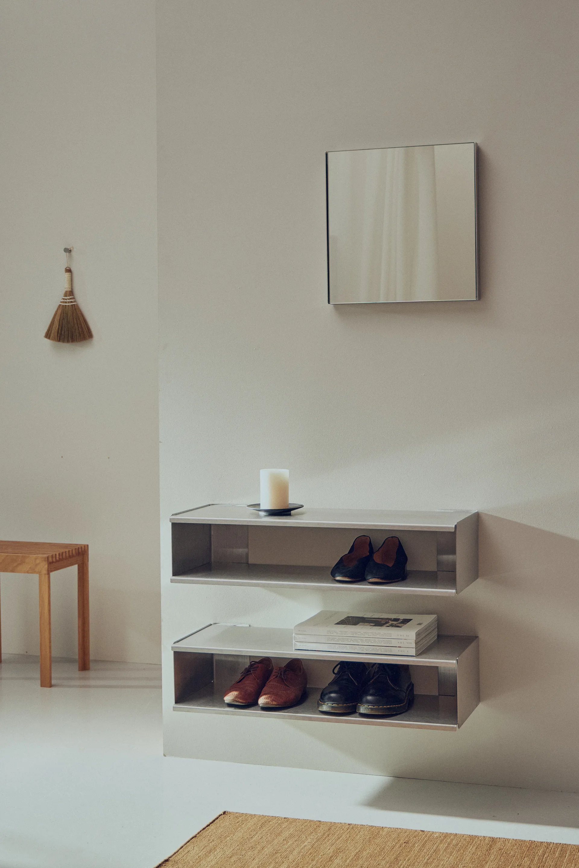 Taper wall mirror, 40x40 cm Form & Refine