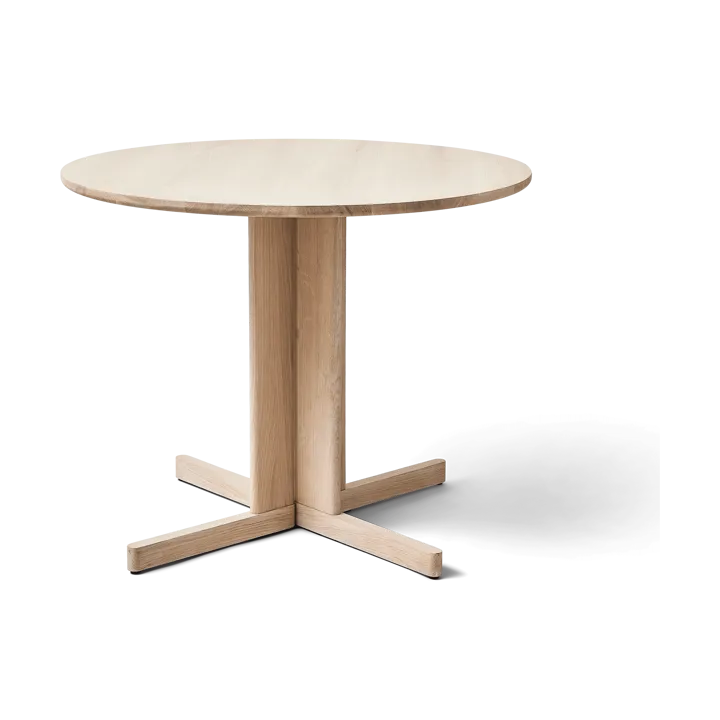 Trefoil dining table Ø90 cm - White oak - Form & Refine