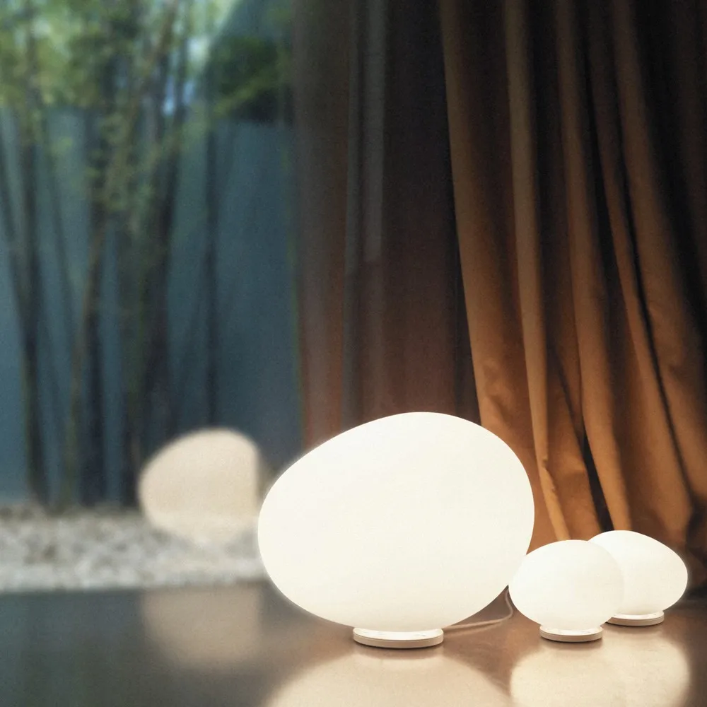 Gregg media table lamp, White Foscarini