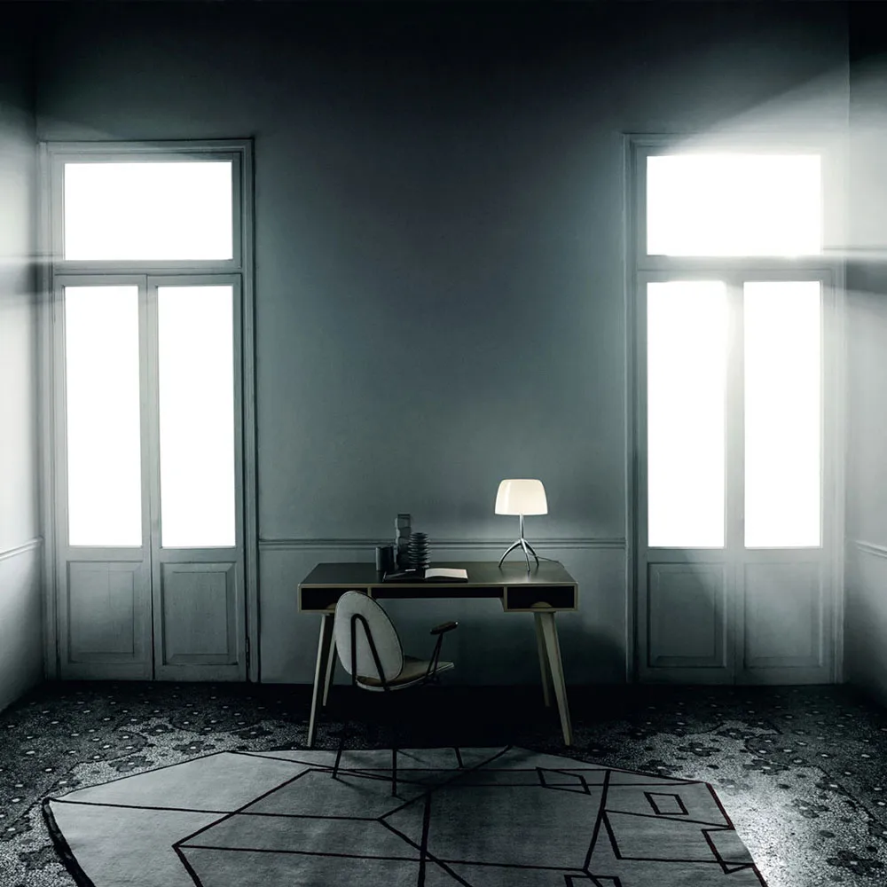 Lumiere Grande Dimmable table lamp, Cherry red, champagne Foscarini