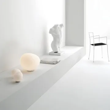 Poly Gregg Medium table lamp - White - Foscarini