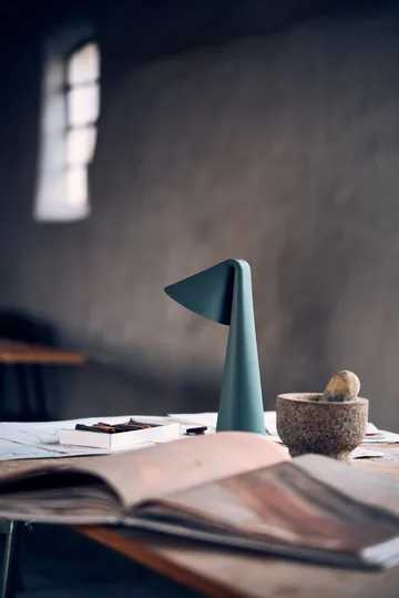 Ami portable table lamp - Sage green, 31.6 cm - Frandsen